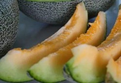 带你吃瓜奇怪骨头,揭秘网络热词背后的文化现象