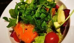 蓝蛙吃瓜,揭秘动物界的“美食家”