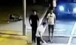 义乌男模吃瓜事件视频